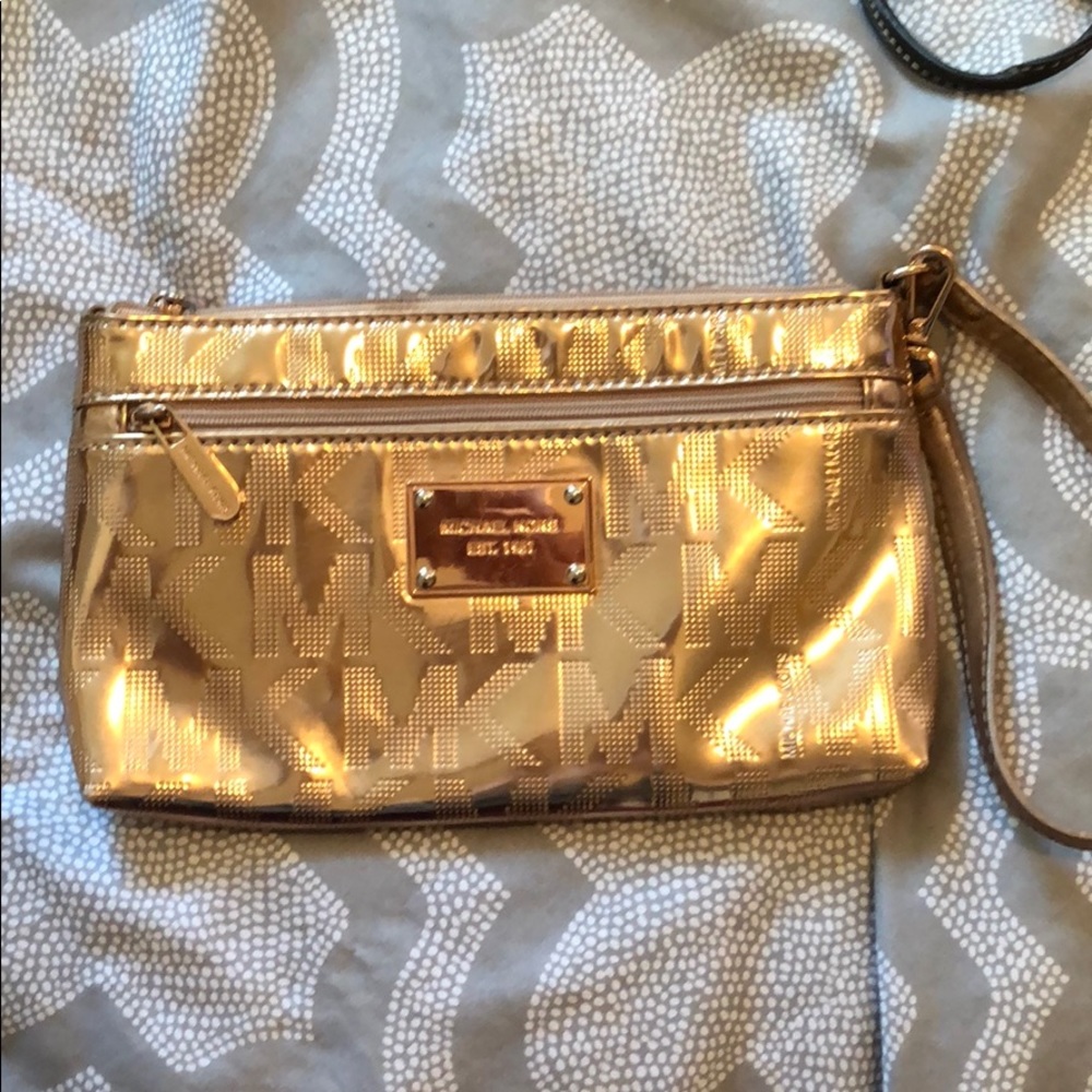 Rose Gold Michael Kors Wristlet